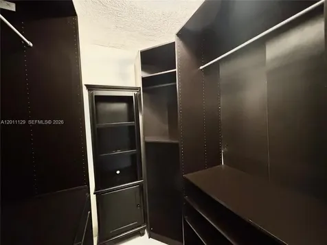999 Brickell Bay Drive Miami FL 33131