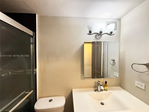 999 Brickell Bay Drive Miami FL 33131