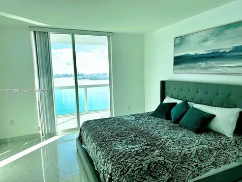 1800 N Bayshore Drive Miami FL 33132
