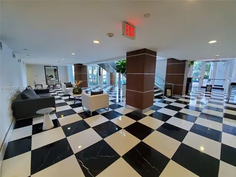 1800 N Bayshore Drive Miami FL 33132