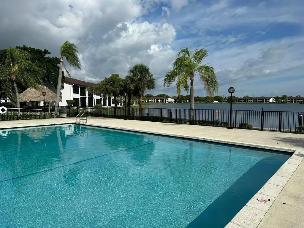 210 Lake Pointe Drive Oakland Park FL 33309