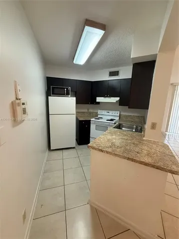 210 Lake Pointe Drive Oakland Park FL 33309