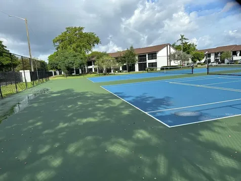 210 Lake Pointe Drive Oakland Park FL 33309