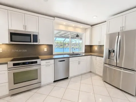 14250 SW 85th Street Miami FL 33183