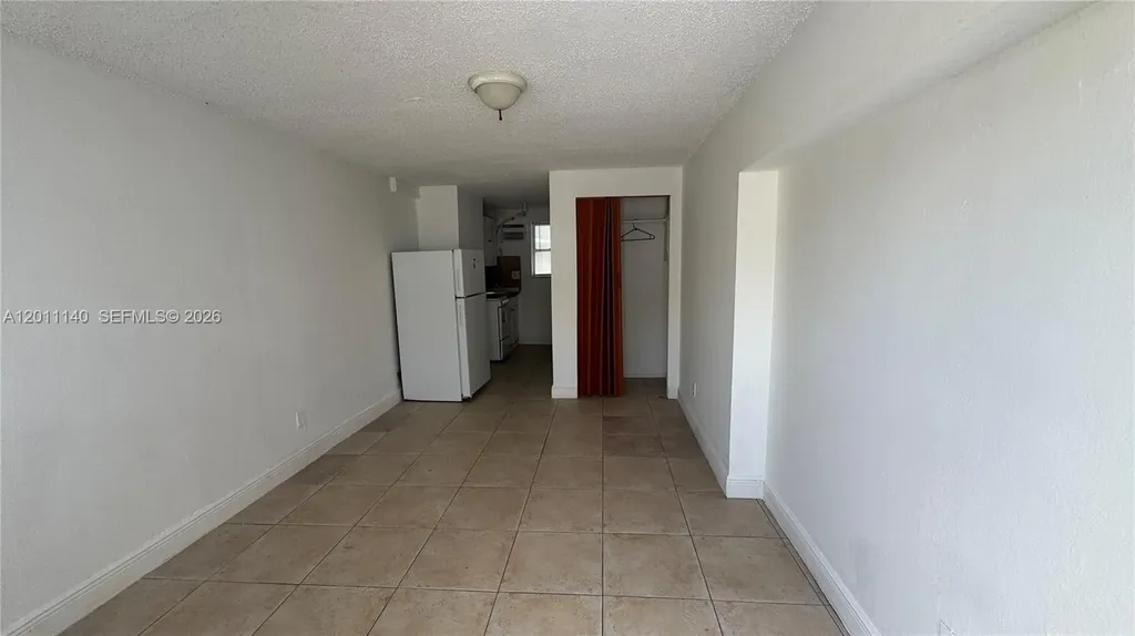 921 N 17th Court Hollywood FL 33020