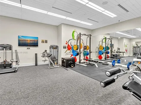 999 SW 1st Avenue Miami FL 33130