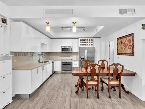 999 SW 1st Avenue Miami FL 33130