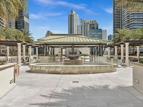 999 SW 1st Avenue Miami FL 33130