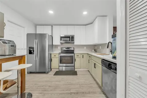 16221 SW 72nd Terrace Miami FL 33193