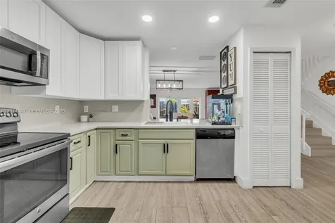 16221 SW 72nd Terrace Miami FL 33193