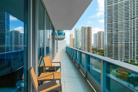 200 Biscayne Boulevard Way Miami FL 33131