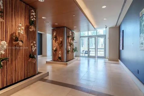 200 Biscayne Boulevard Way Miami FL 33131