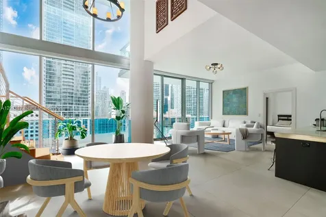 200 Biscayne Boulevard Way Miami FL 33131