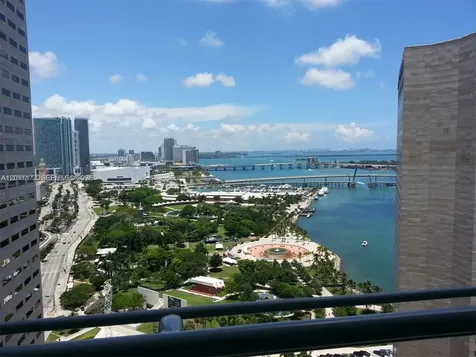 325 S Biscayne Boulevard Miami FL 33131