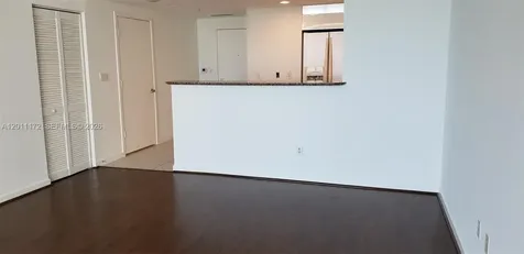 325 S Biscayne Boulevard Miami FL 33131