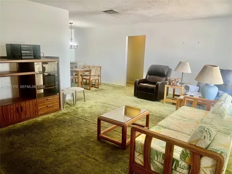 4402 NW 43rd Terrace Tamarac FL 33319