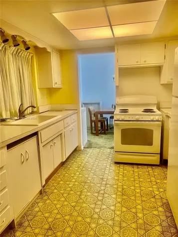 4402 NW 43rd Terrace Tamarac FL 33319
