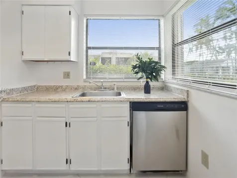 1151 Liberty Avenue Homestead FL 33034