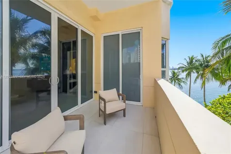 808 Brickell Key Drive Miami FL 33131