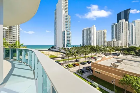 17550 Collins Sunny Isles Beach FL 33160