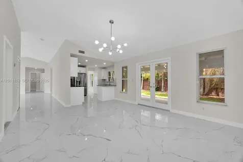 8503 SW 83rd Street Miami FL 33143