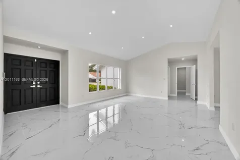 8503 SW 83rd Street Miami FL 33143