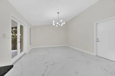 8503 SW 83rd Street Miami FL 33143