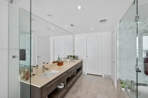 3131 NE 7th Avenue Miami FL 33137