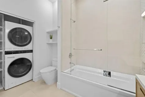 2001 Meridian Avenue Miami Beach FL 33139