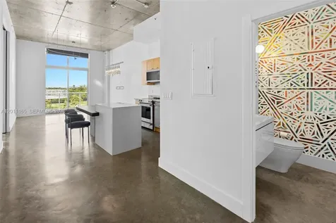 2001 Meridian Avenue Miami Beach FL 33139