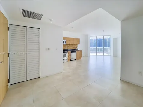 350 S Miami Avenue Miami FL 33130