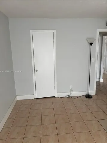 211 NE 8th Avenue Hallandale Beach FL 33009