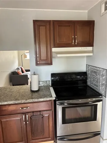 211 NE 8th Avenue Hallandale Beach FL 33009