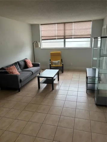 211 NE 8th Avenue Hallandale Beach FL 33009