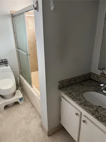 211 NE 8th Avenue Hallandale Beach FL 33009