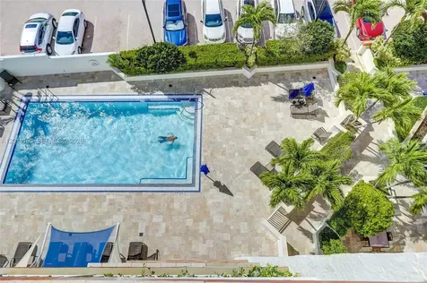 3000 E Sunrise Boulevard Fort Lauderdale FL 33304