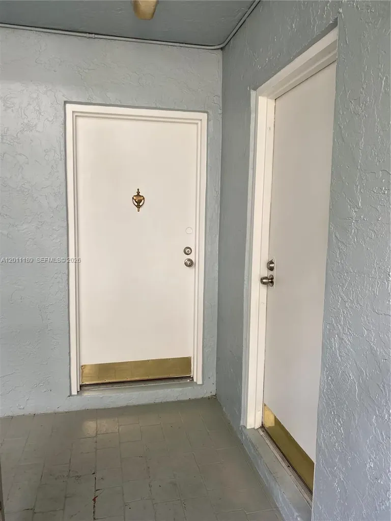 455 S Pine Island Road Plantation FL 33324