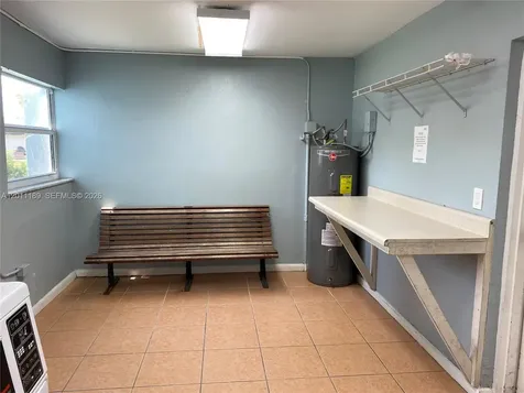 455 S Pine Island Road Plantation FL 33324
