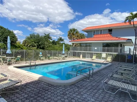 455 S Pine Island Road Plantation FL 33324