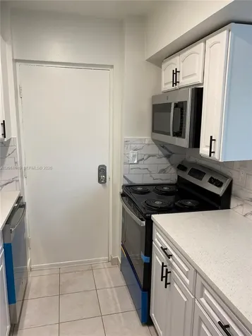 455 S Pine Island Road Plantation FL 33324