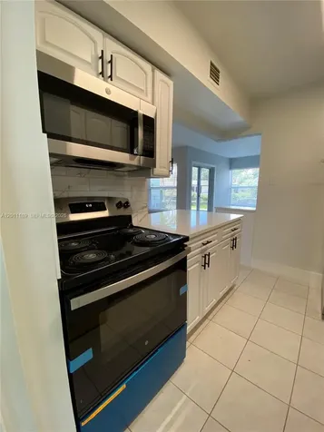 455 S Pine Island Road Plantation FL 33324