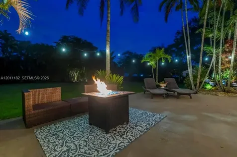 14011 SW 21st Street Davie FL 33325