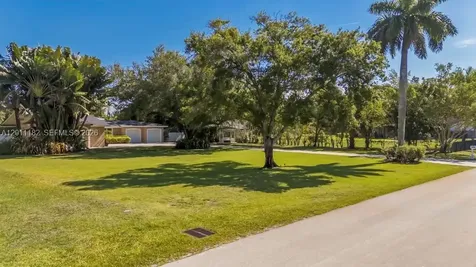 14011 SW 21st Street Davie FL 33325