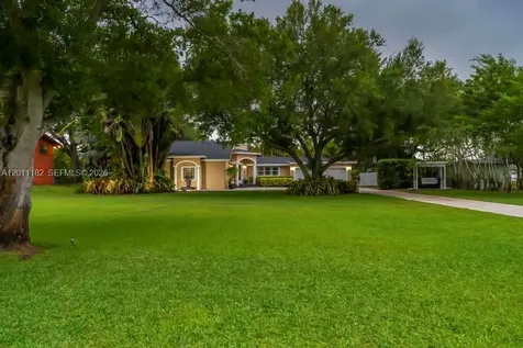 14011 SW 21st Street Davie FL 33325