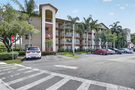 13700 SW 11th Street Pembroke Pines FL 33027