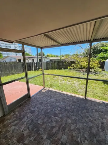 1180 NE 185th Street Miami FL 33169