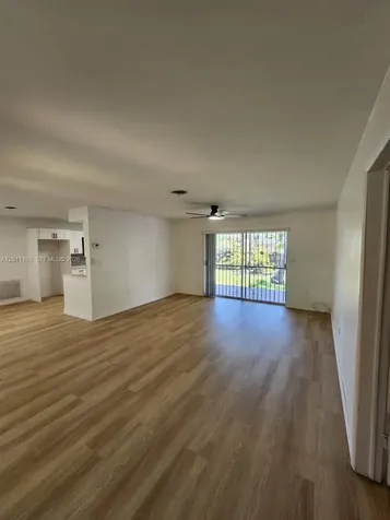 1180 NE 185th Street Miami FL 33169