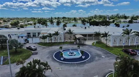 2863 SW 58th Manor Dania Beach FL 33312