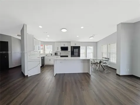 2863 SW 58th Manor Dania Beach FL 33312