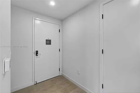121 NE 5 Street Miami FL 33132